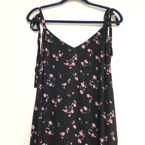 Reformation Jade Floral Open Back Dress - Picture 5 of 8